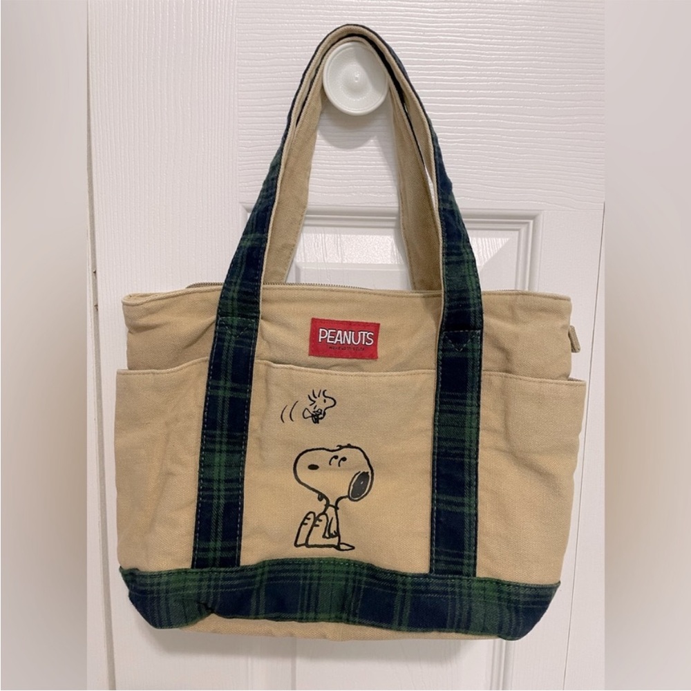 Peanuts Beige Canvas Tote with Green and Navy Plaid Trim